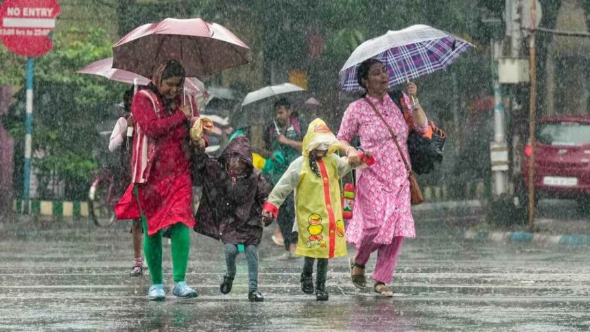 IMD Weather Update Monsoon active across the country, alert for heavy rain for 2 days in these states, know the weather of your city