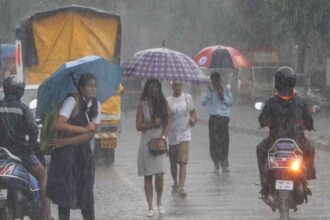 IMD Weather Update There will be heavy rains in Delhi today, IMD has issued heavy rain alert in some states