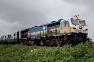 Railway Income Passenger revenue increased by 10%, Eastern Railway earned ₹953 crore in the first quarter