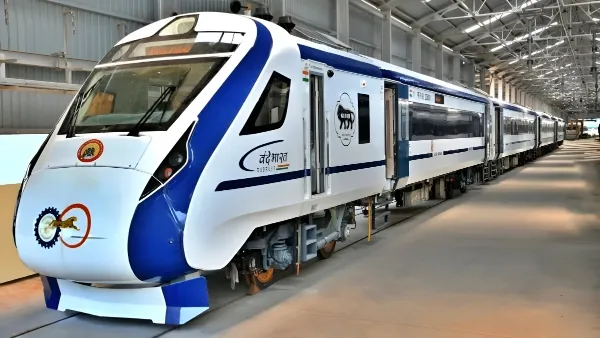 Vande Bharat Good news has arrived! Vande Bharat sleeper train is ready to run on the tracks, it is better than Rajdhani Express in these aspects